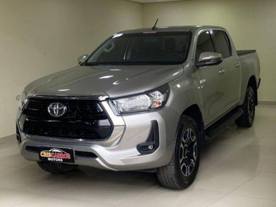 TOYOTA HILUX 2.7 VVT-i FLEX CD SRV 4X2 AUTOMÁTICO TOYOTA HILUX 2.7 VVT-i FLEX CD SRV 4X2 AUTOMÁTICO
